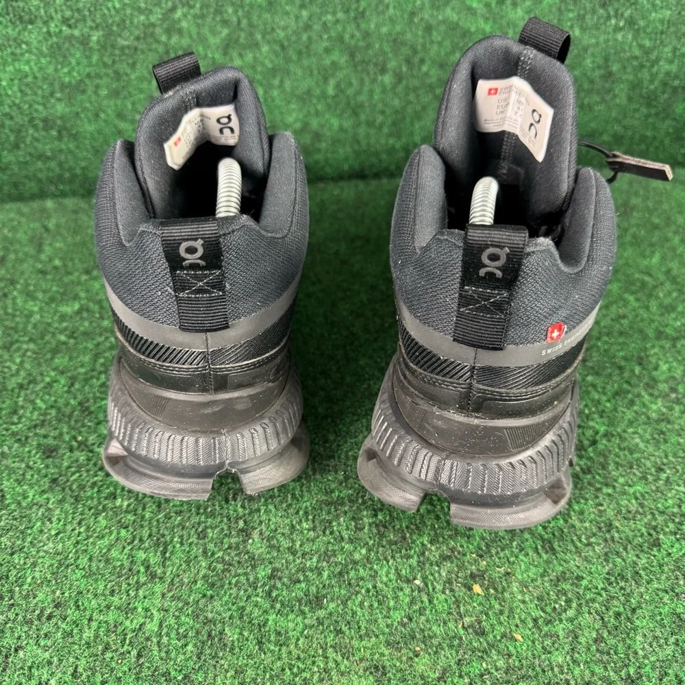 On Running Cloud Hi Shoes Mens Size 8 Black CloudTec Womens 9.5 Waterproof - Picture 4 of 10